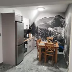 Widokowa 3*
